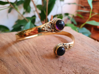 Amethyst Bracelet Boho Brass Bangle / Amethyst / Brass / Arm Bracelet / Ethnic / Rustic / Bohemian / Hippie / Gypsy / Psy / Birthstone
