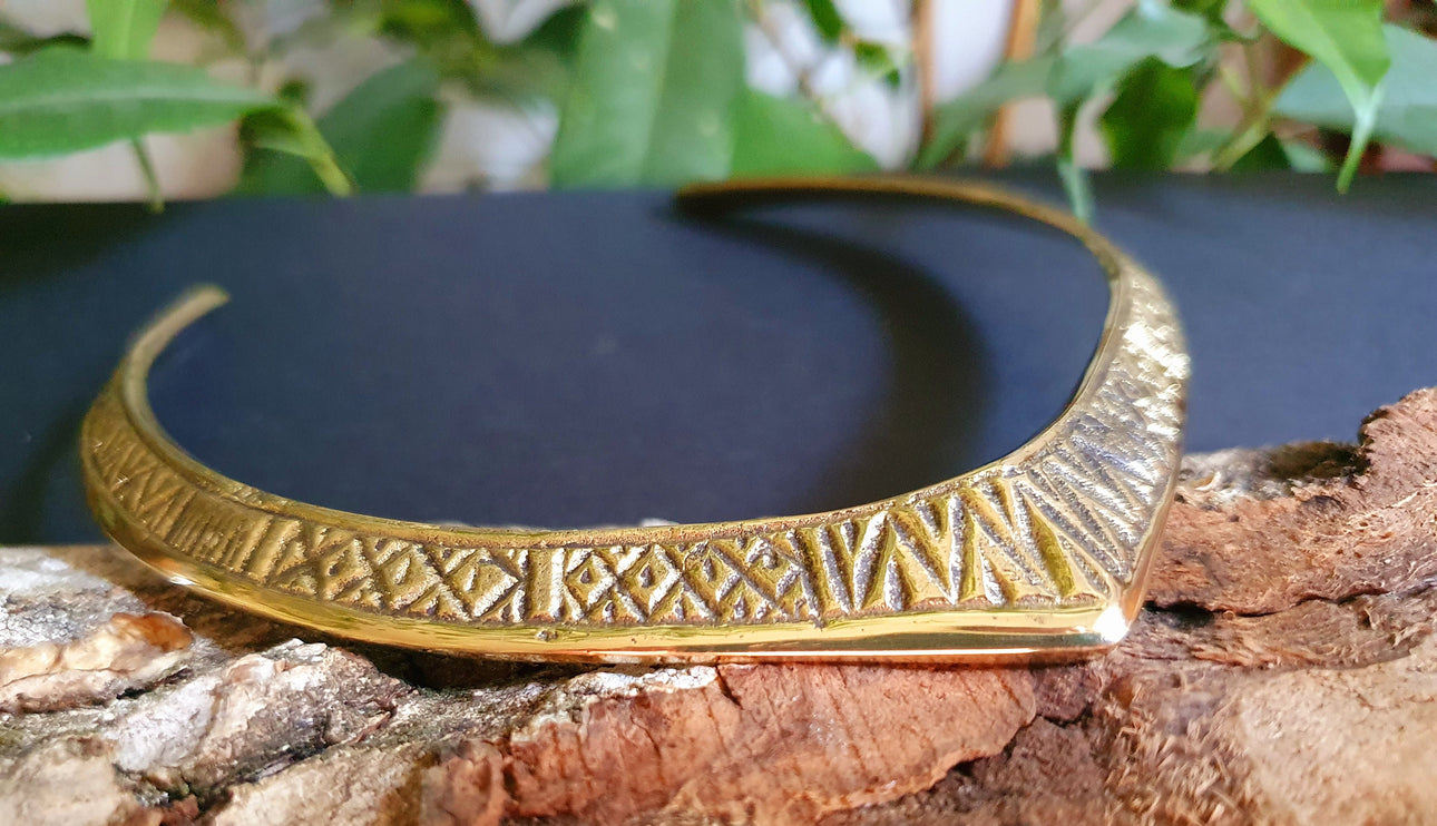 Ethnic Choker Brass Necklace / Rustic / Gypsy / Lightweight / Boho / Tribal / Hippie / Rustic / Vegan / Aztec