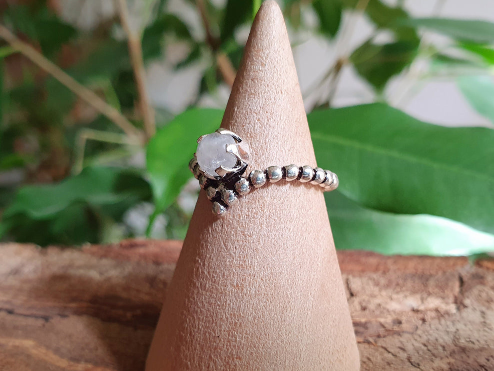 Ethnic style Silver & Moonstone / Moon / Boho / Bohemian / Psy / Rustic / Tribal / Gypsy / Festival / Healing / Festival