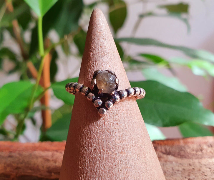 Ethnic style Silver & Labradorite / Small size / Boho / Bohemian / Rustic / Tribal / Gypsy / Festival