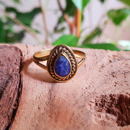 Ethnic style Brass & Lapis Lazuli Ring / Moon / Boho / Bohemian / Psy / Rustic / Tribal / Gypsy / Festival / Healing / Festival