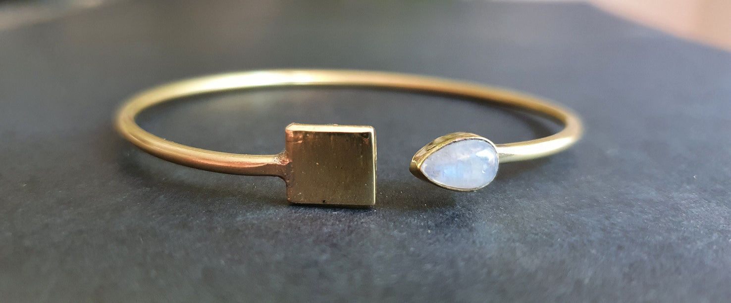 Contemporary Moonstone Golden Bracelet / Bangle / Brass / Minimalist / Ethnic / Rustic / Bohemian / Hippie / Gypsy / Psy / Body / Adjustable
