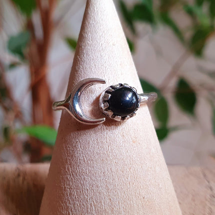 Moon Silver Ring / Black Onyx / Zodiac / Purple / Boho / Ethnic / Rustic / Tribal / Gypsy / Festival / Healing / Festival