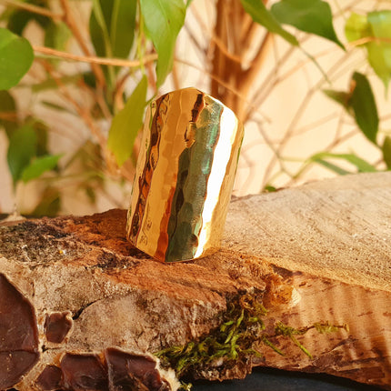 Hammered Boho Brass Ring / Bohemian / Ethnic / Psy / Rustic / Tribal / Gypsy / Festival / Healing / Festival