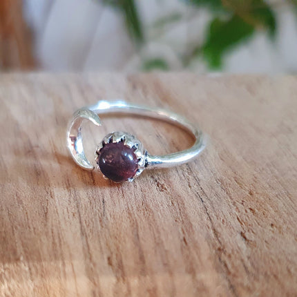 Moon Silver Ring / Amethyst / Zodiac / Purple / Boho / Ethnic / Rustic / Tribal / Gypsy / Festival / Healing / Festival