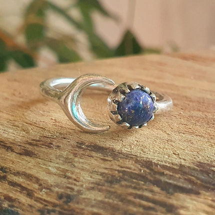 Moon Silver Ring / Lapis Lazuli / Zodiac / Purple / Boho / Ethnic / Rustic / Tribal / Gypsy / Festival / Healing / Festival