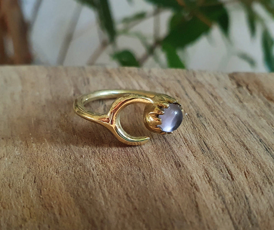 Golden Moon Ring / Amethyst / Zodiac / Purple / Boho / Ethnic / Rustic / Tribal / Gypsy / Festival / Healing / Festival