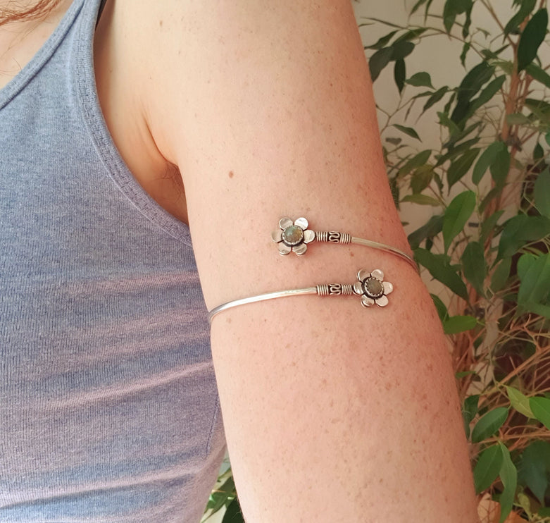 Daisy Flower Arm Bracelet Silver & Moonstone / Tribal / Spiral / Boho / Bangle/ Ethnic / Rustic / Bohemian / Hippie / Adjustable