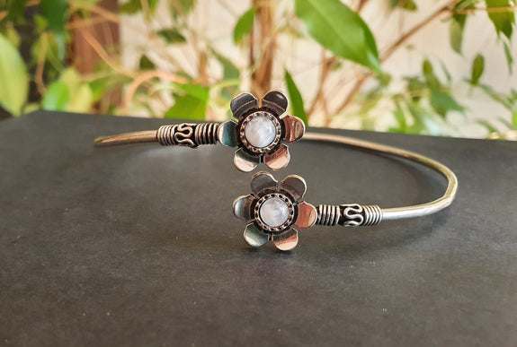 Daisy Flower Arm Bracelet Silver & Moonstone / Tribal / Spiral / Boho / Bangle/ Ethnic / Rustic / Bohemian / Hippie / Adjustable