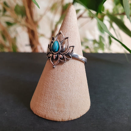 Silver Lotus Flower Ring / Turquoise / Boho / Ethnic / Rustic / Tribal / Gypsy / Festival / Indian / Healing / Festival