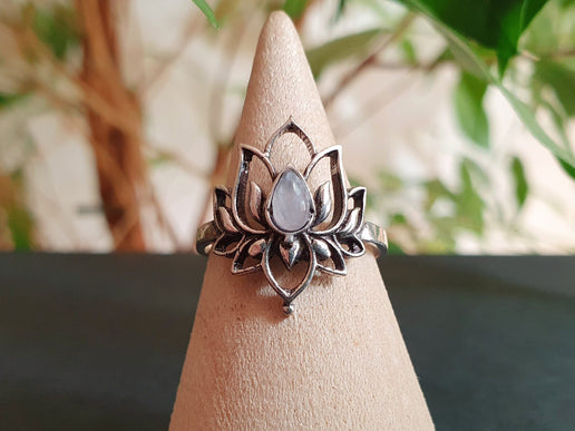 Silver Lotus Flower Ring / Moonstone / Boho / Ethnic / Rustic / Tribal / Gypsy / Festival / Indian / Healing / Festival