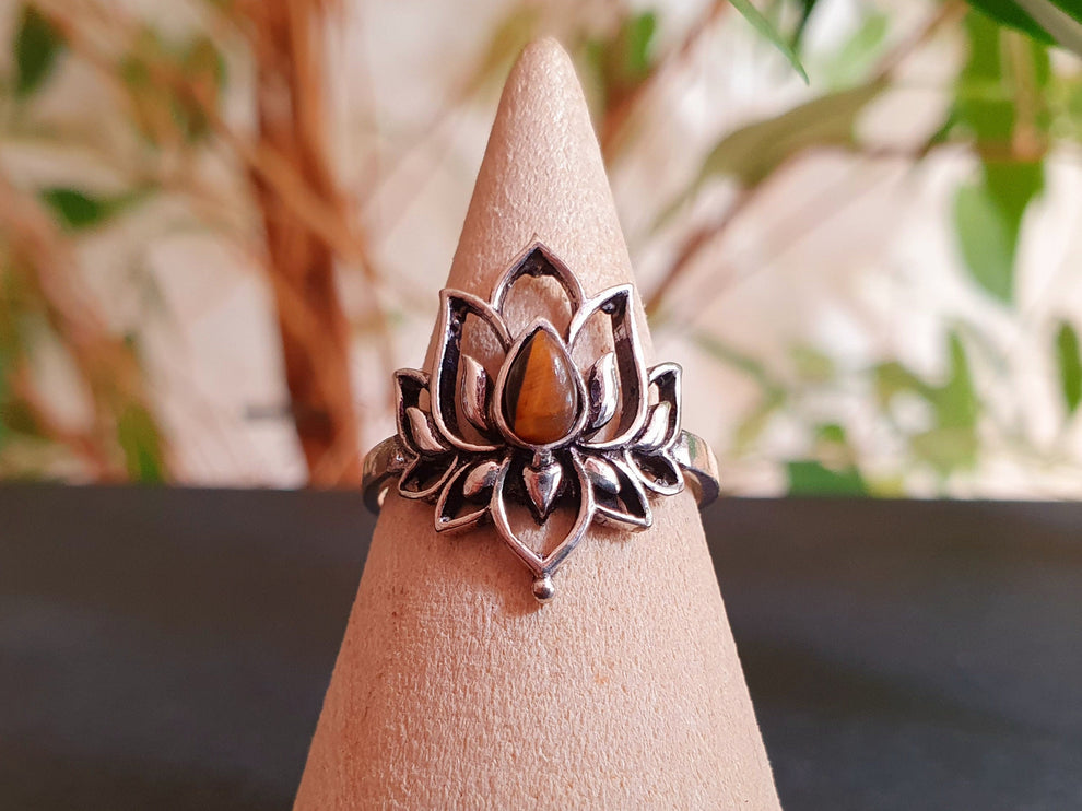 Silver Lotus Flower Ring / Tiger Eye / Boho / Ethnic / Rustic / Tribal / Gypsy / Festival / Indian / Healing / Festival