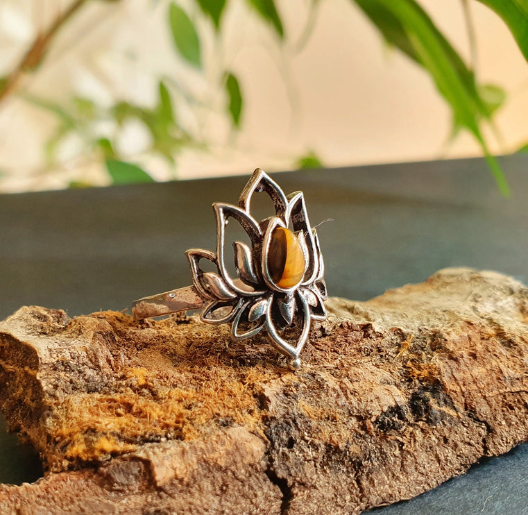 Silver Lotus Flower Ring / Tiger Eye / Boho / Ethnic / Rustic / Tribal / Gypsy / Festival / Indian / Healing / Festival