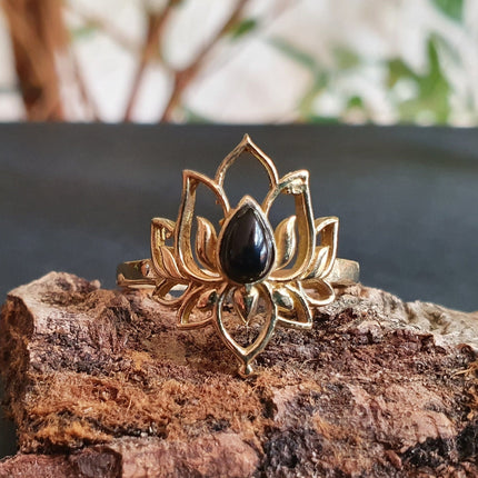 Golden Lotus Flower Ring / Black Onyx / Brass / Boho / Ethnic / Rustic / Tribal / Gypsy / Festival / Indian / Healing / Festival