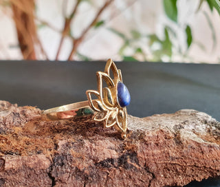Golden Lotus Flower Ring / Lapis Lazuli / Boho / Ethnic / Rustic / Tribal / Gypsy / Festival / Indian / Healing / Festival