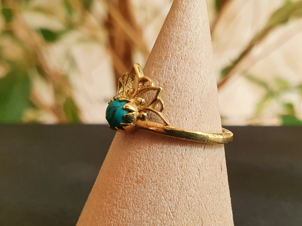 Turquoise Ring Gold Lotus Flower / Boho / Ethnic / Rustic / Tribal / Gypsy / Festival / Indian / Healing / Festival