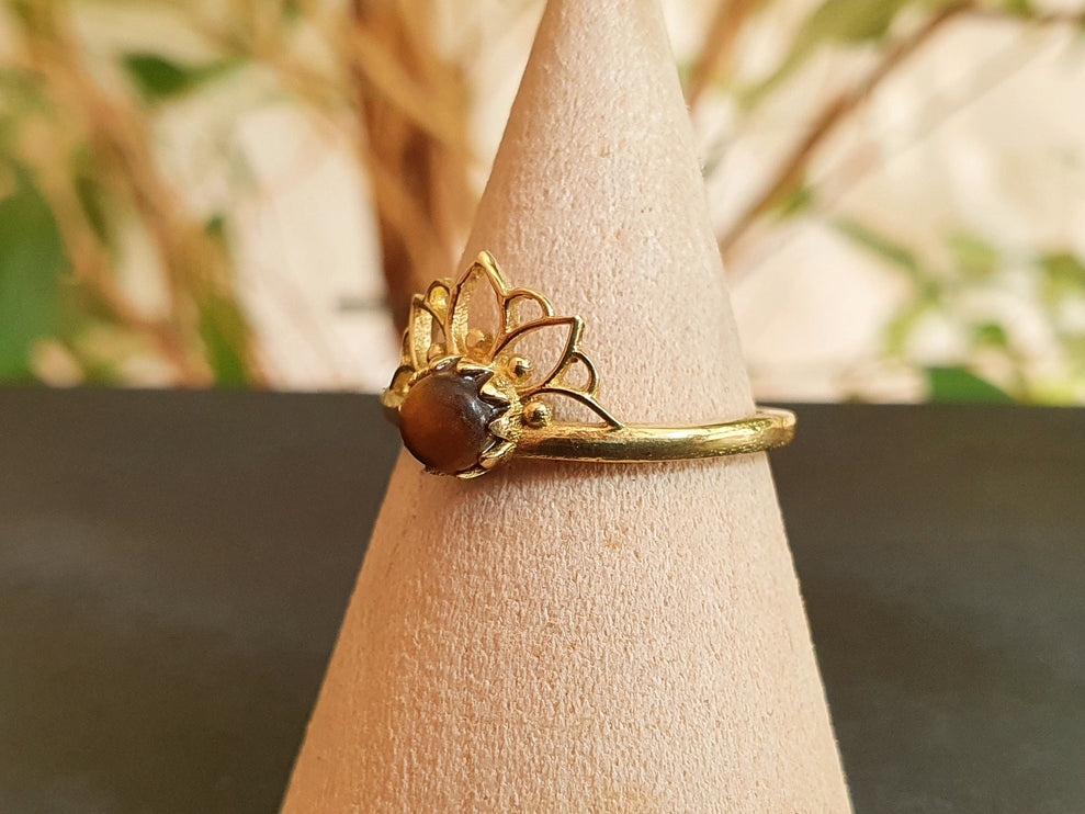 Tiger Eye ring Gold Lotus Flower / Boho / Ethnic / Rustic / Tribal / Gypsy / Festival / Indian / Healing / Festival