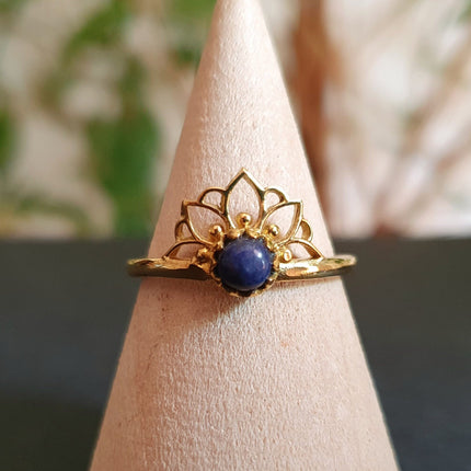 Lapis Lazuli RIng / Golden Lotus Flower / Boho / Ethnic / Rustic / Tribal / Gypsy / Festival / Indian / Healing / Festival