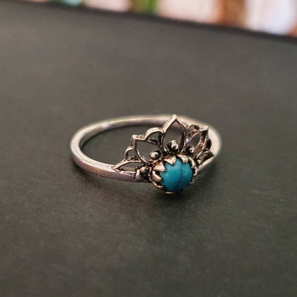 Turquoise Silver Ring Lotus Flower / Boho / Ethnic / Rustic / Tribal / Gypsy / Festival / Indian / Healing / Festival