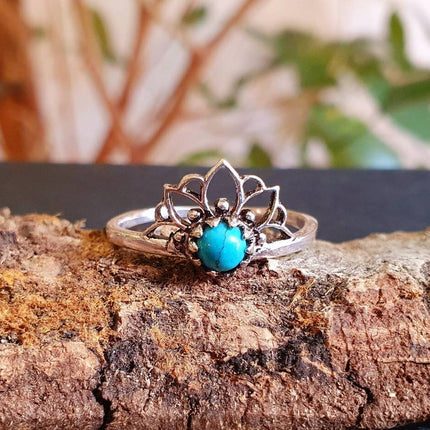 Turquoise Silver Ring Lotus Flower / Boho / Ethnic / Rustic / Tribal / Gypsy / Festival / Indian / Healing / Festival