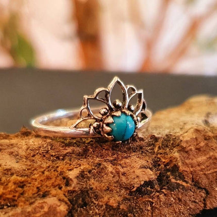 Turquoise Silver Ring Lotus Flower / Boho / Ethnic / Rustic / Tribal / Gypsy / Festival / Indian / Healing / Festival