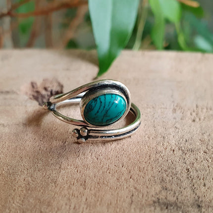 Ethnic style Silver & Turquoise Ring / Adjustable / Boho / Bohemian / Psy / Rustic / Tribal / Gypsy / Festival / Healing / Festival