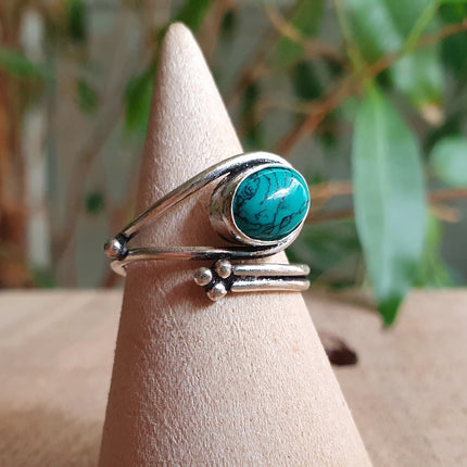 Ethnic style Silver & Turquoise Ring / Adjustable / Boho / Bohemian / Psy / Rustic / Tribal / Gypsy / Festival / Healing / Festival