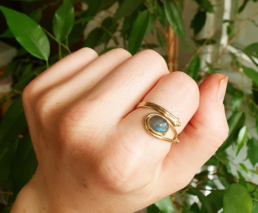 Adjustable Labradorite Ring Ethnic style Brass / Boho / Bohemian / Psy / Rustic / Tribal / Gypsy / Festival / Healing / Festival