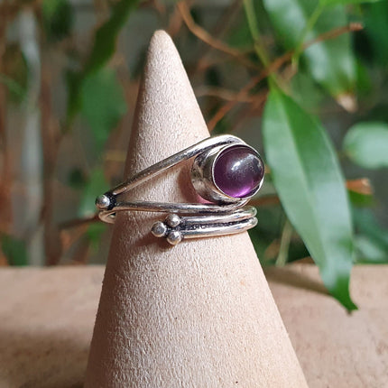 Ethnic style Silver & Amethyst Ring / Adjustable / Boho / Bohemian / Psy / Rustic / Tribal / Gypsy / Festival / Healing / Festival