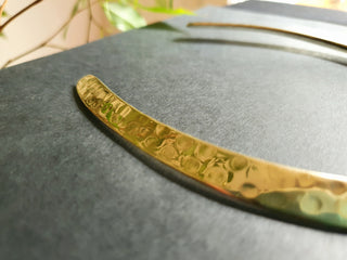 Hammered Choker Brass Necklace / Rustic / Gypsy / Lightweight / Boho / Tribal / Hippie / Rustic / Vegan /