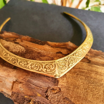 Ethnic Choker Brass Necklace / Rustic / Gypsy / Lightweight / Boho / Tribal / Hippie / Rustic / Vegan / Aztec