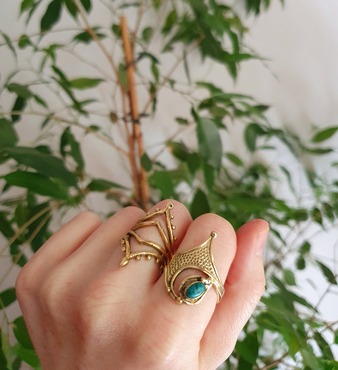 Boho Turquoise Brass Ring / Pretty / Ethnic / Rustic / Festival / Tribal / Blue / Hippie / Gypsy / Psy / Stone / Healing