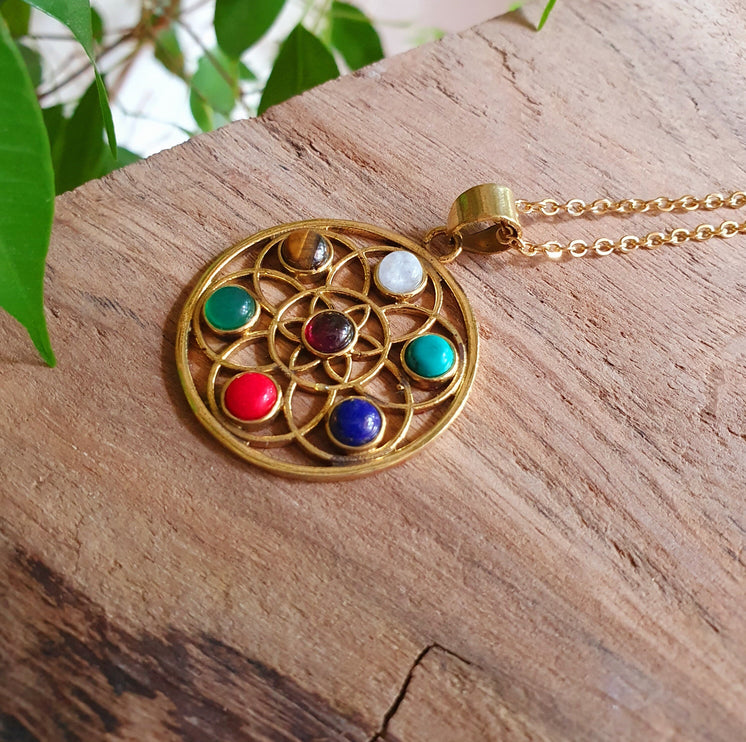 Gold 7 Chakras Necklace / Hypoallergenic / Yoga / Reiki / Boho / Hippie / Rustic / Ethnic / Crystals / Third Eye / Illuminati