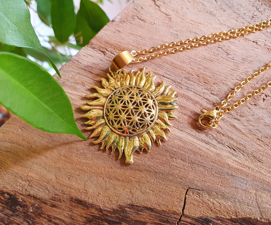 Gold Sun Mandala Necklace / Hypoallergenic / Brass / Boho / Hippie / Rustic / Ethnic / Hypoallergenic / Third Eye / Illuminati