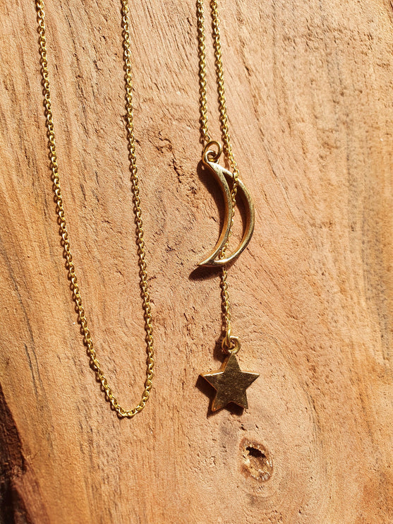 Lariat Necklace in Brass with Moon & Star Design / Minimalist / Contemporary / Boho / Modern / Chic / Pretty / Chain / Nature