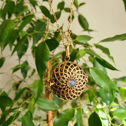 Gold Bola Necklace Brass & Labradorite / Pregnancy / Harmony Ball / Chimes / Vegan / Ethnic / Boho / Hippie / Rustic / Hypoallergenic