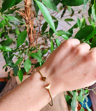 Gold Moon Bracelet / Tiger Eye / Brass / Bangle / Galaxy / Solar System / Planets / Boho / Adjustable / Hippie / Chic / Sun