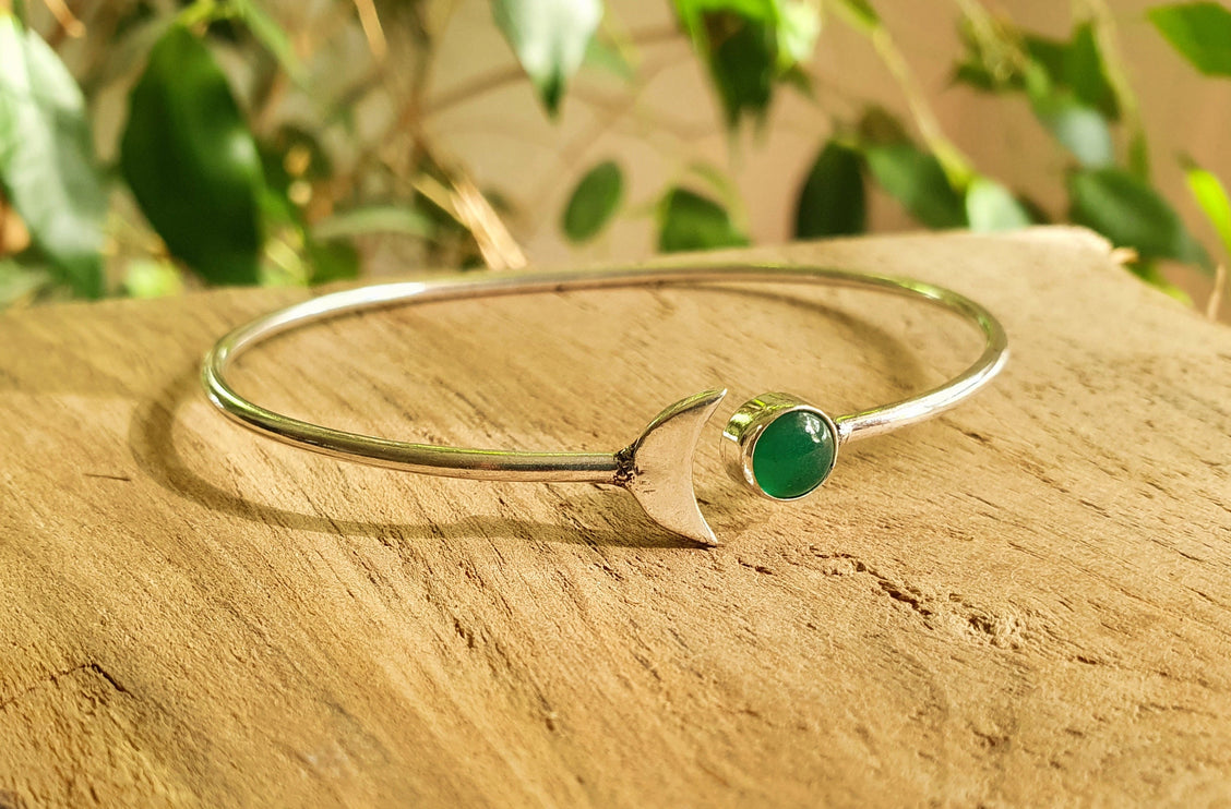 Silver Moon Bracelet / Green Onyx / Bangle / Galaxy / Solar System / Planets / Boho / Adjustable / Hippie / Chic / Sun