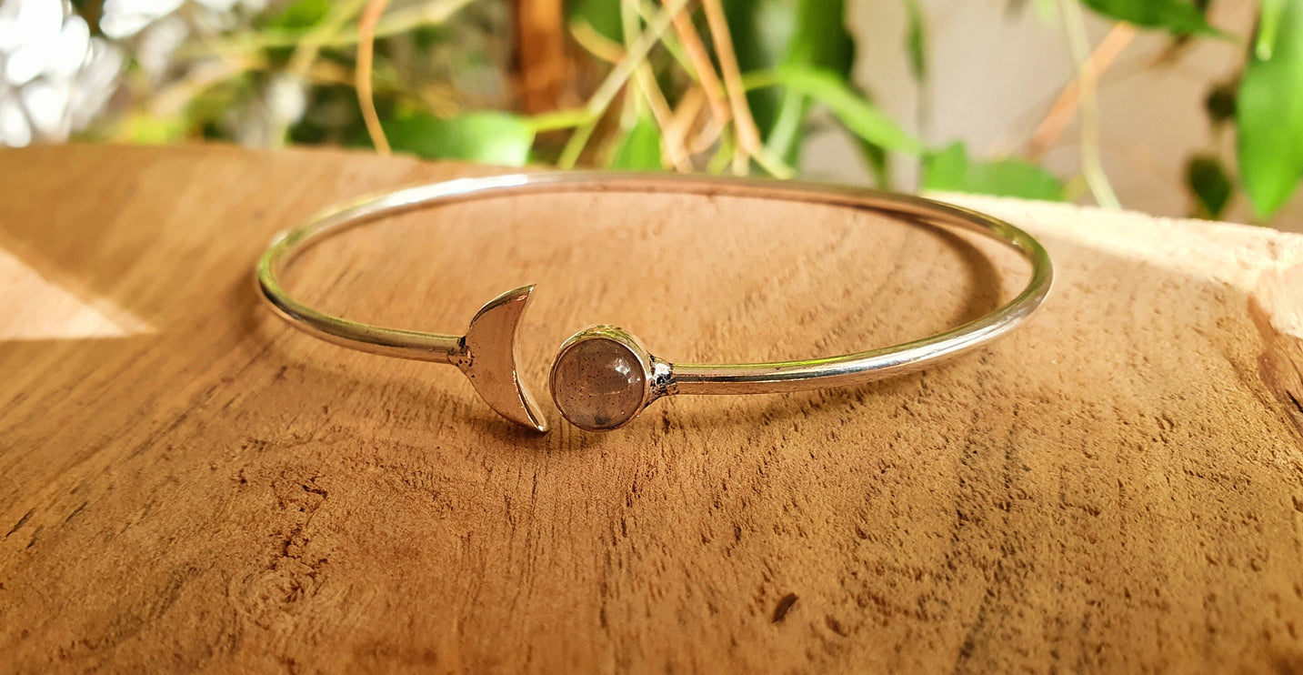 Silver Moon Bracelet / Labradorite / Bangle / Galaxy / Solar System / Planets / Boho / Adjustable / Hippie / Chic / Sun