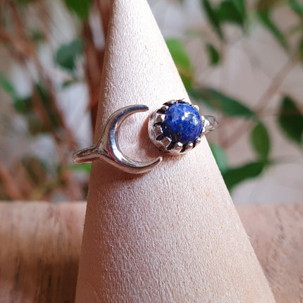 Moon Silver Ring / Lapis Lazuli / Zodiac / Purple / Boho / Ethnic / Rustic / Tribal / Gypsy / Festival / Healing / Festival