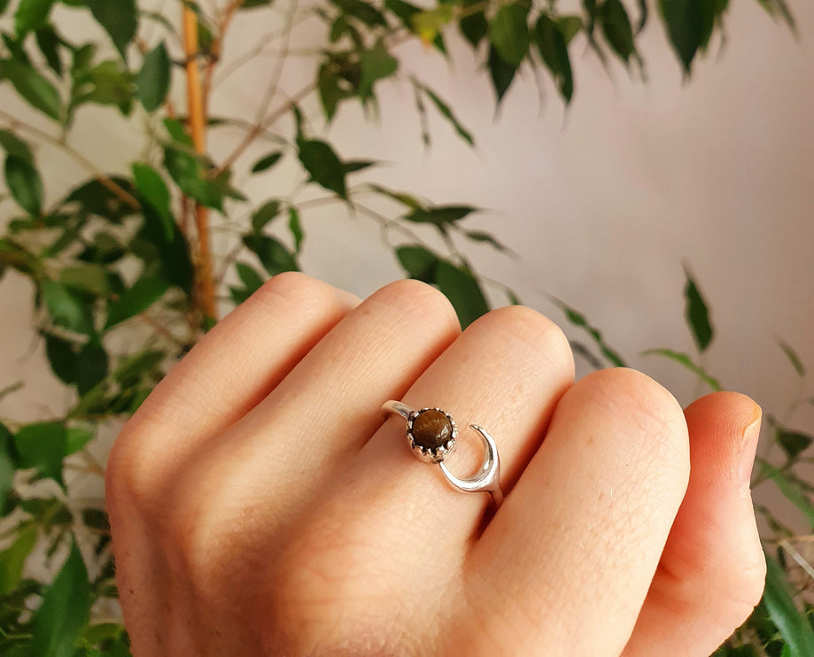 Moon Silver Ring / Tiger Eye / Zodiac / Purple / Boho / Ethnic / Rustic / Tribal / Gypsy / Festival / Healing / Festival