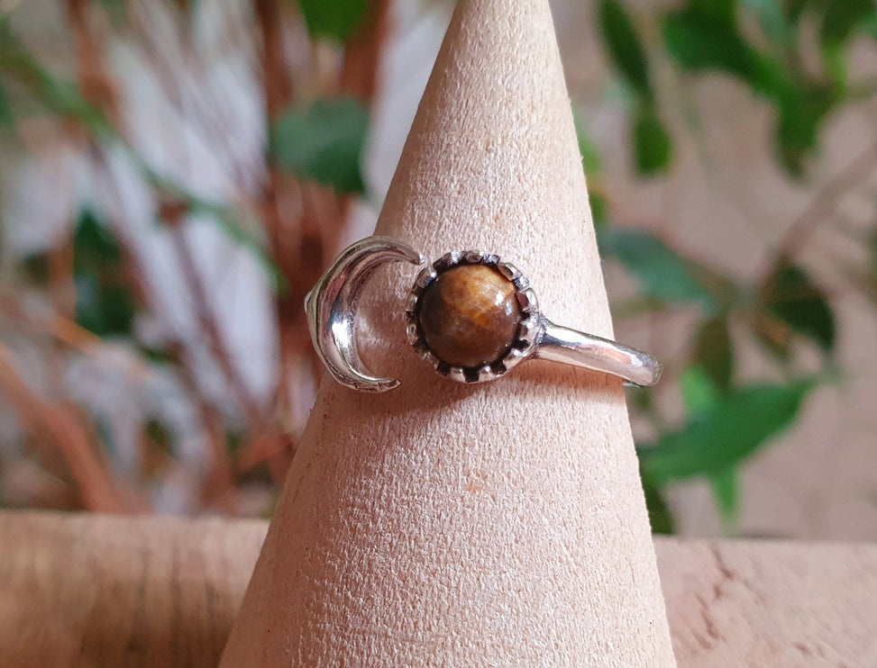 Moon Silver Ring / Tiger Eye / Zodiac / Purple / Boho / Ethnic / Rustic / Tribal / Gypsy / Festival / Healing / Festival