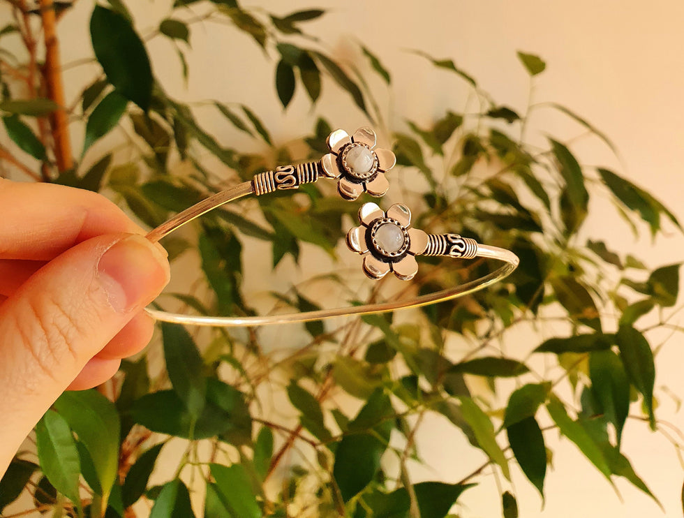 Daisy Flower Arm Bracelet Silver & Moonstone / Tribal / Spiral / Boho / Bangle/ Ethnic / Rustic / Bohemian / Hippie / Adjustable