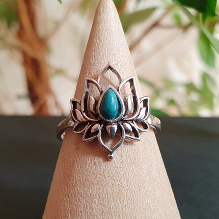 Silver Lotus Flower Ring / Turquoise / Boho / Ethnic / Rustic / Tribal / Gypsy / Festival / Indian / Healing / Festival