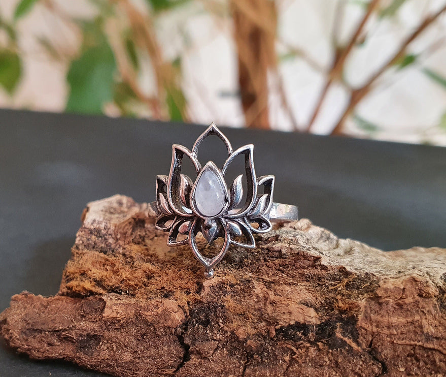 Silver Lotus Flower Ring / Moonstone / Boho / Ethnic / Rustic / Tribal / Gypsy / Festival / Indian / Healing / Festival