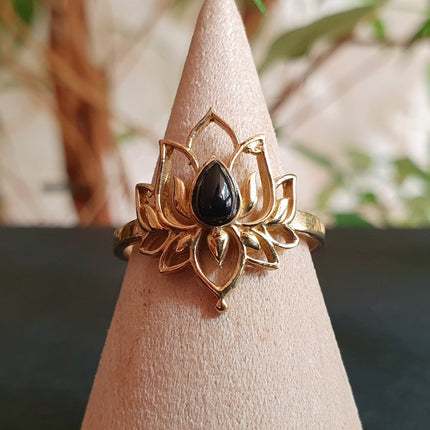 Golden Lotus Flower Ring / Black Onyx / Brass / Boho / Ethnic / Rustic / Tribal / Gypsy / Festival / Indian / Healing / Festival