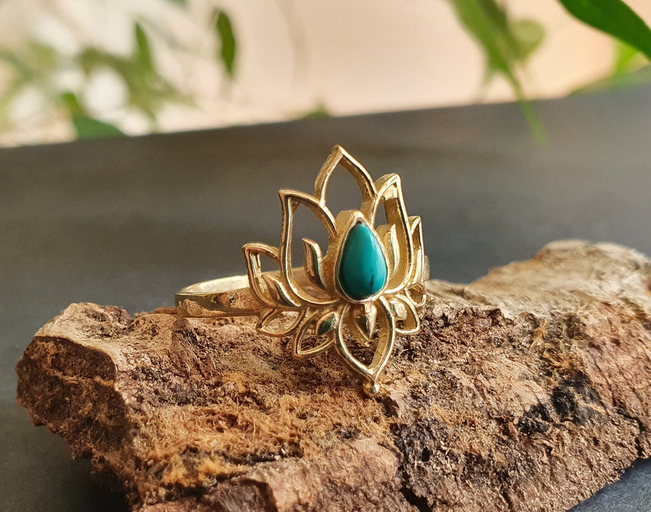 Golden Lotus Flower Ring / Turquoise / Boho / Ethnic / Rustic / Tribal / Gypsy / Festival / Indian / Healing / Festival