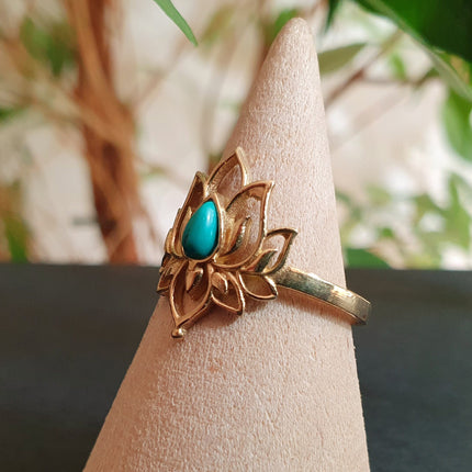 Golden Lotus Flower Ring / Turquoise / Boho / Ethnic / Rustic / Tribal / Gypsy / Festival / Indian / Healing / Festival