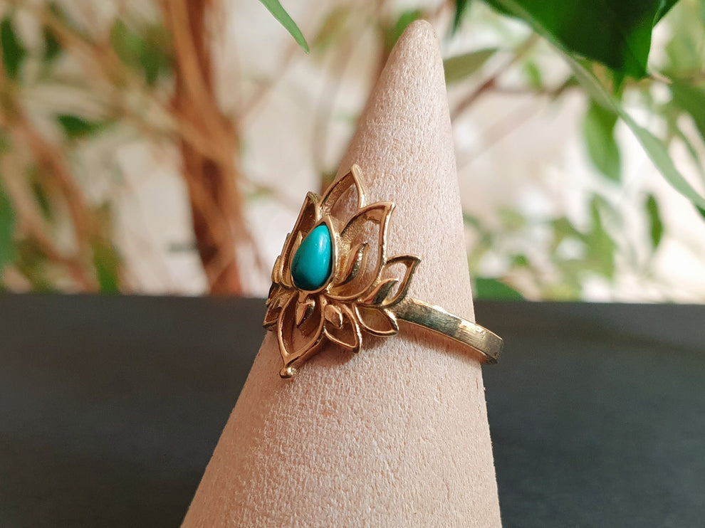 Golden Lotus Flower Ring / Turquoise / Boho / Ethnic / Rustic / Tribal / Gypsy / Festival / Indian / Healing / Festival