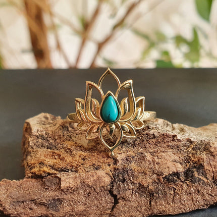 Golden Lotus Flower Ring / Turquoise / Boho / Ethnic / Rustic / Tribal / Gypsy / Festival / Indian / Healing / Festival